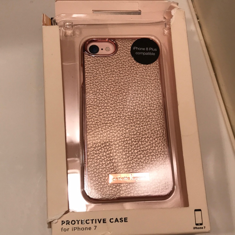 Protective silk case